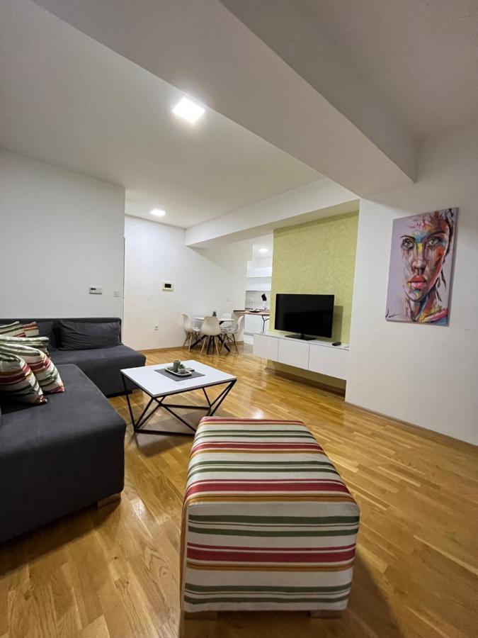 Apartament Skopje Centar Margarita Luxury Aprtment Zewnętrze zdjęcie